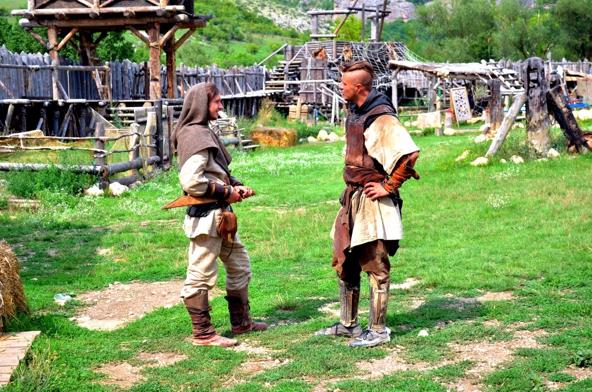 Стражи былых времен