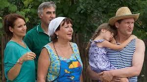 А я смотрю сериал Зеленского "Сваты" каждый вечер.