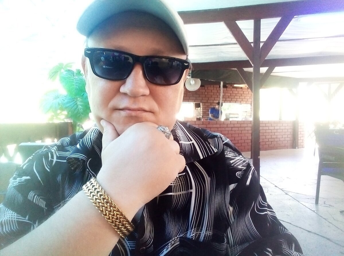 В ПАРКЕ ПУШКИНА