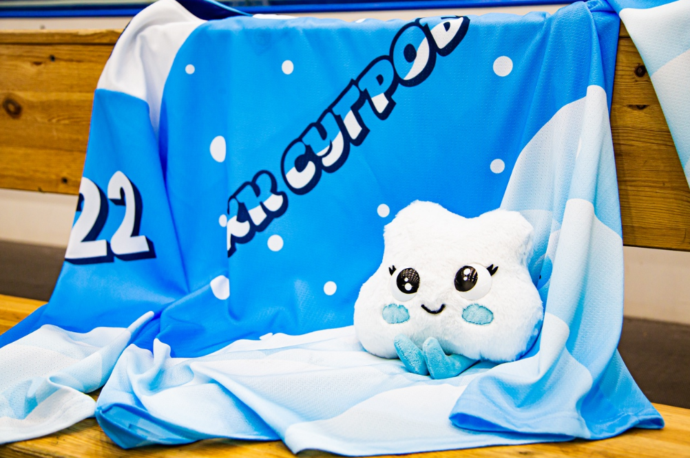 «Молодёжка» «Сибири» сменила название: но при чём тут сугроб?