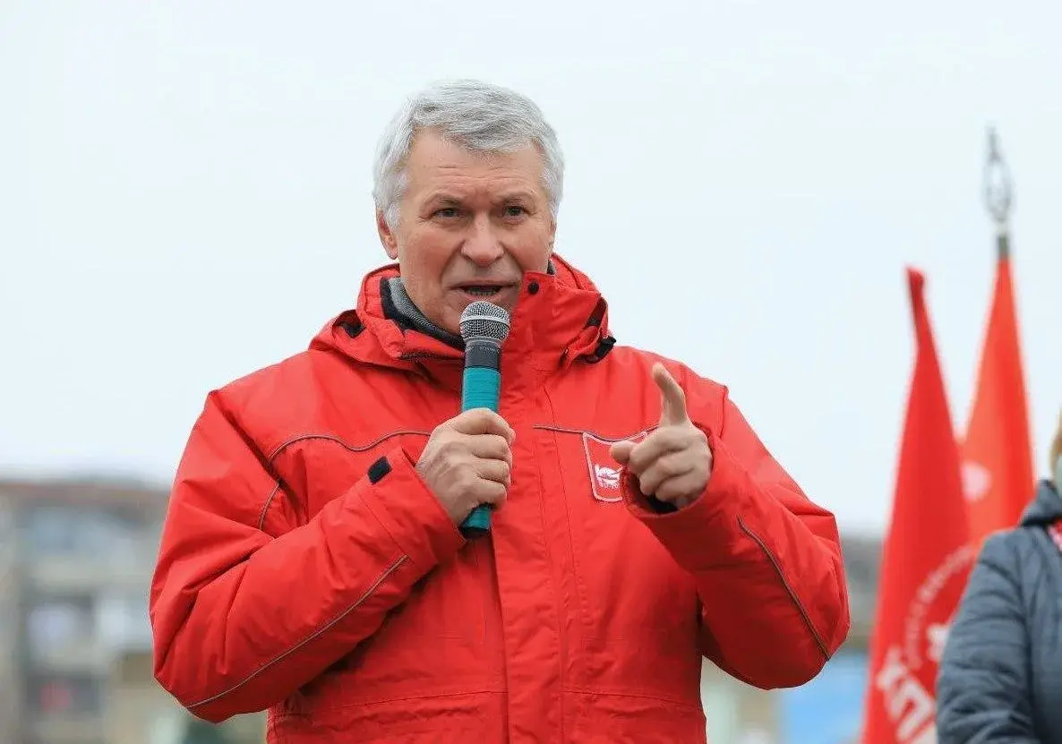 Региональный лидер коммунистов - достойный борец за народную правду!