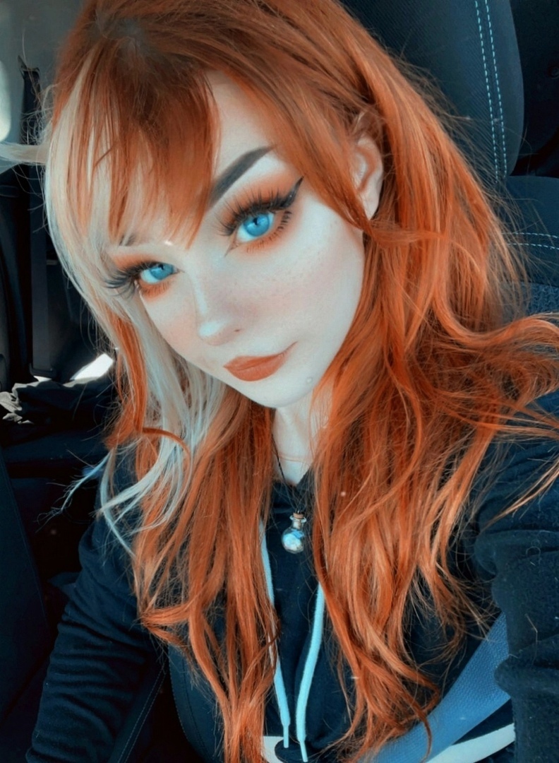 "Подайте на домики для маленьких бездомных поросят!"