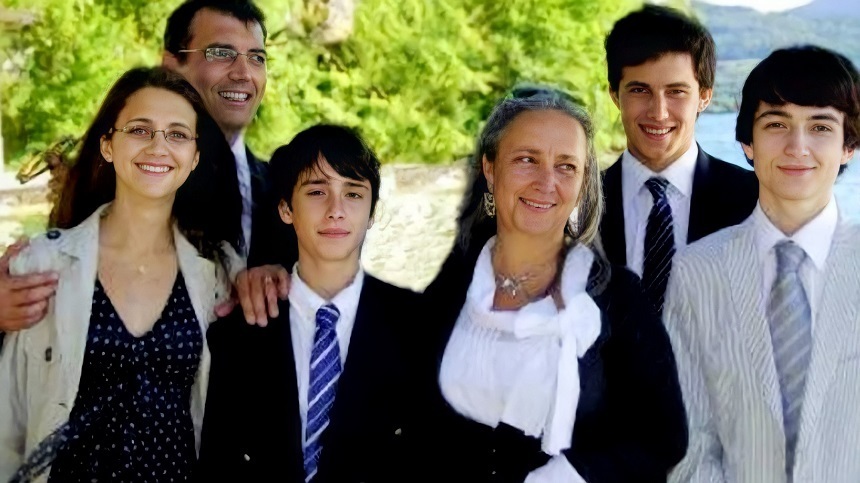 "Расправа в Нанте": дело об убийстве французской семьи до сих пор остается нераскрытым