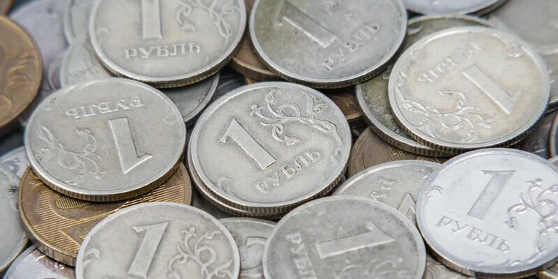 Боррель заявил, что российский рубль смог хорошо противостоять санкциям Запада