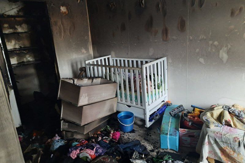 ЧП: Пятилетнего ребёнка спасли из горящей квартиры в Ангарске.