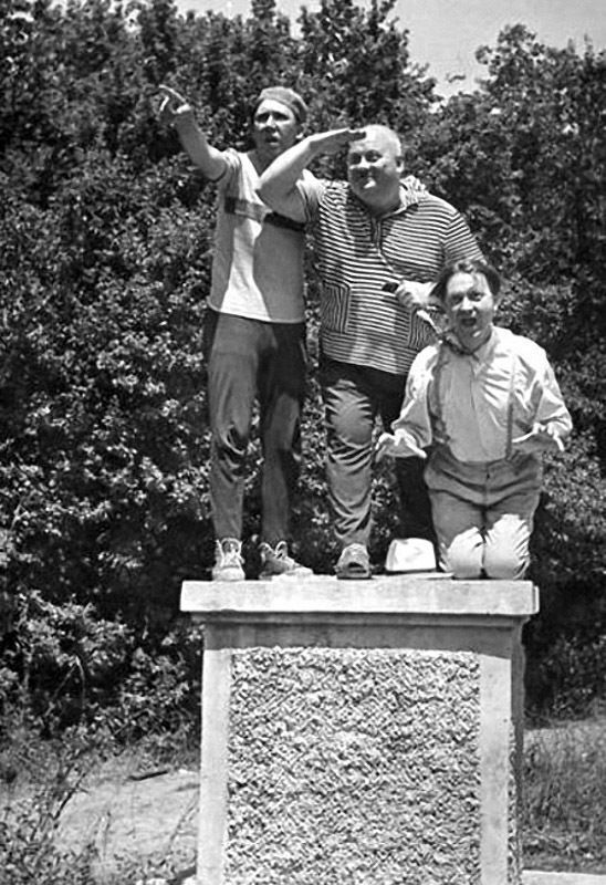 Назад в СССР. Редкие фото знаменитостей