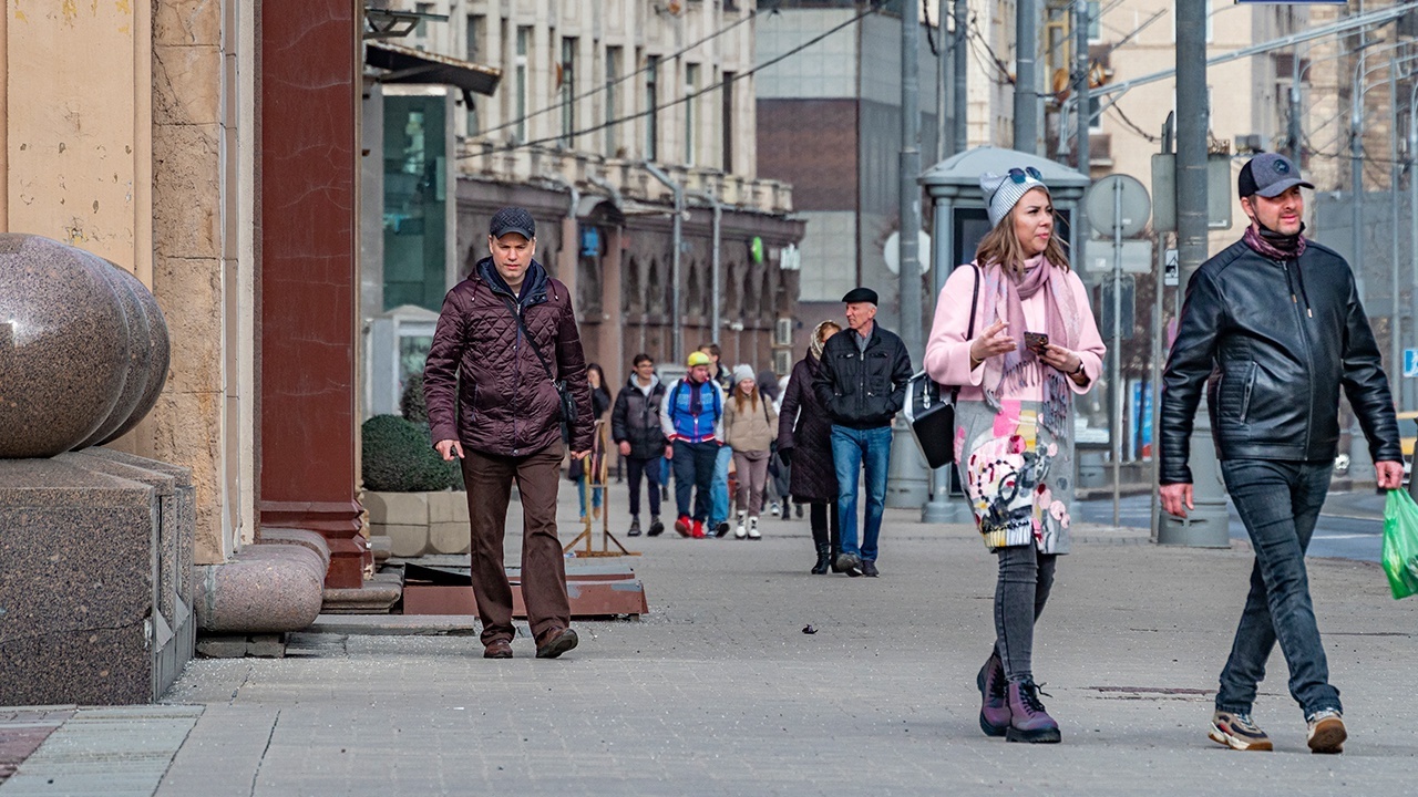 Майские праздники 2022: Продлят ли майские праздники с 1 по 10 мая 2022 года? Сколько будем отдыхать? Будут ли майские каникулы 10 дней?