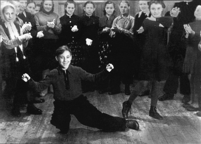 Назад в СССР. Редкие фото знаменитостей