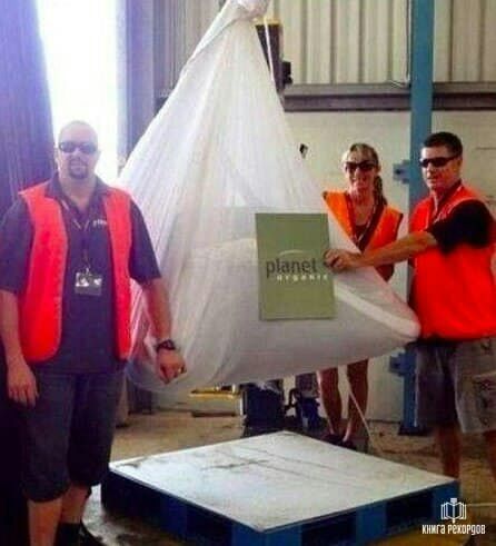 Самый большой чайный пакетик. В Австралии изготовили самый большой чайный пакетик в мире.