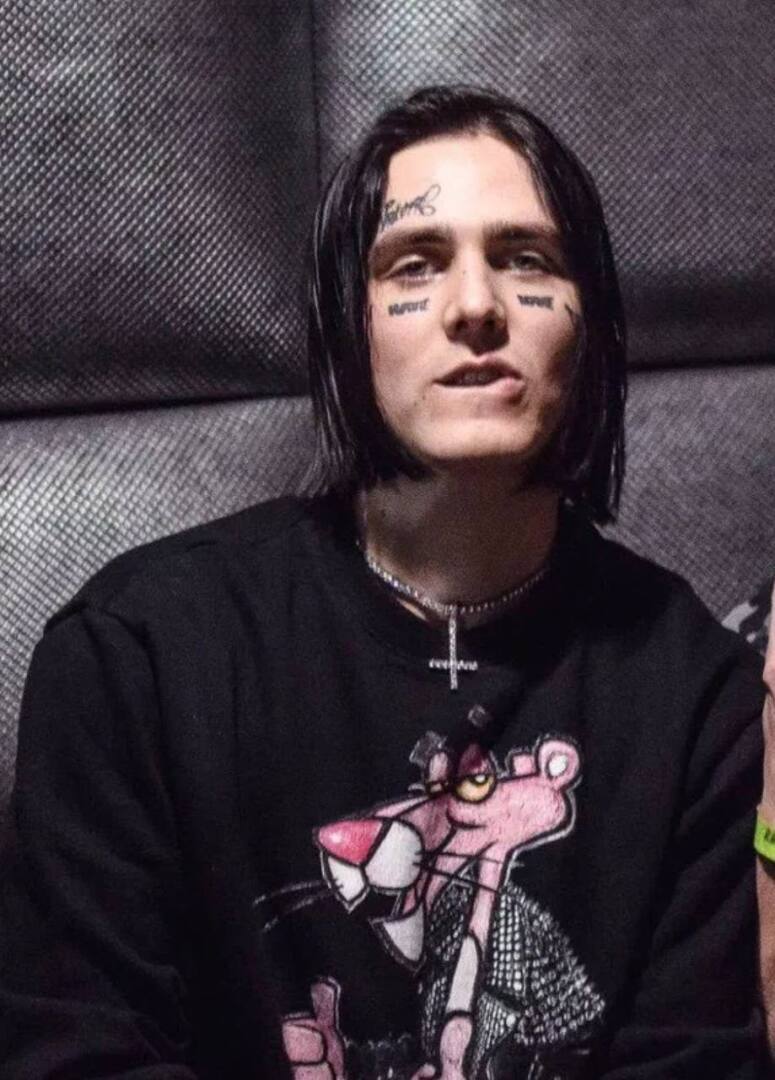 Рэпер Face - иногент