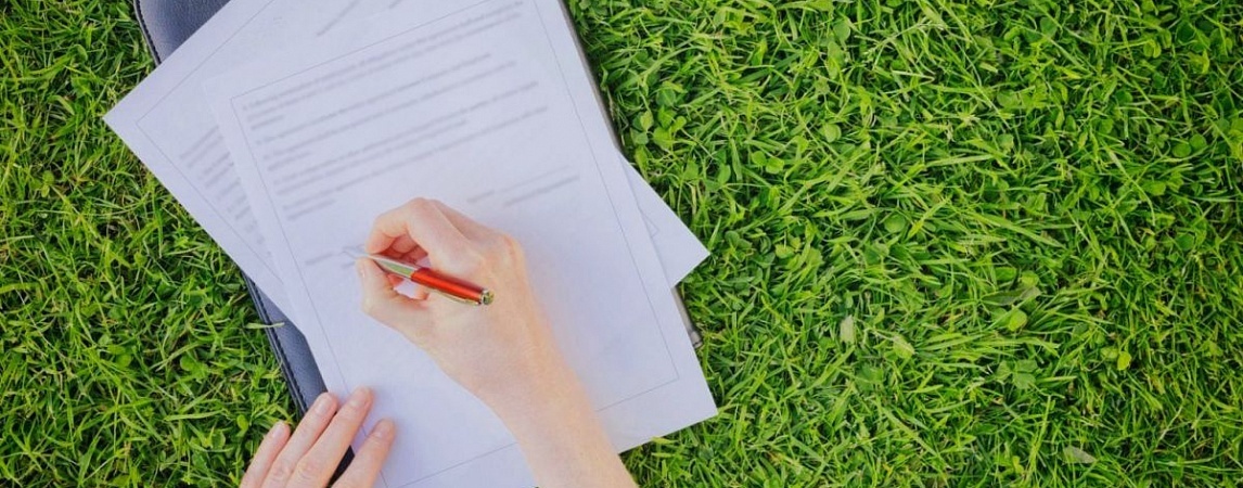 Можно ли оформить право на брошенный дачный участок и начать им пользоваться?