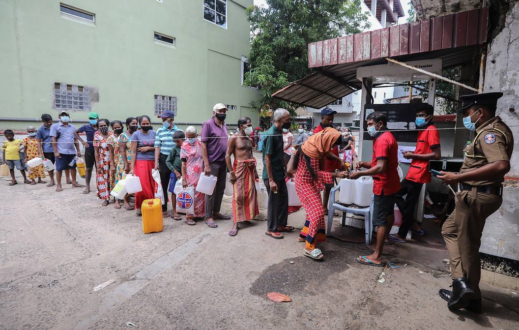 Шри-Ланка объявила дефолт по внешним обязательствам