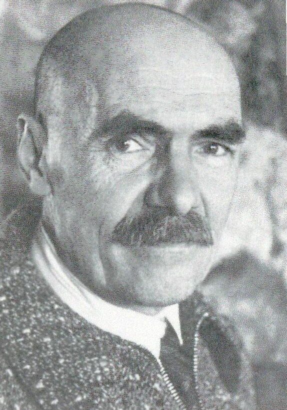 Сказ о том, как космонавт у художника праздник украл