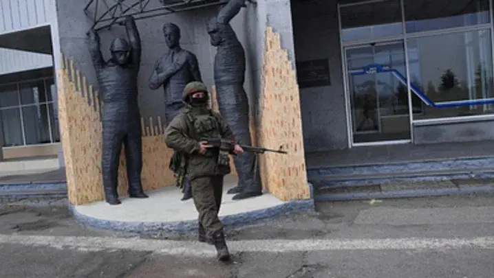 "ПЕШКОМ УЙДЁМ!" ЗАБЛОКИРОВАННЫЕ НА "АЗОВСТАЛИ" НАТОВЦЫ ПРОСЯТ РУССКИХ О ПОЩАДЕ