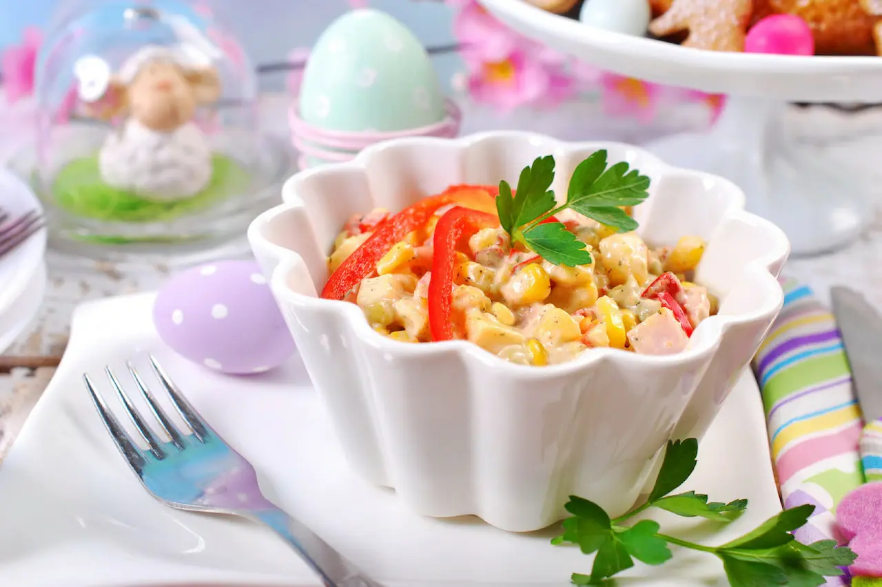 Какие салаты приготовить на Пасху? Советы и вдохновение