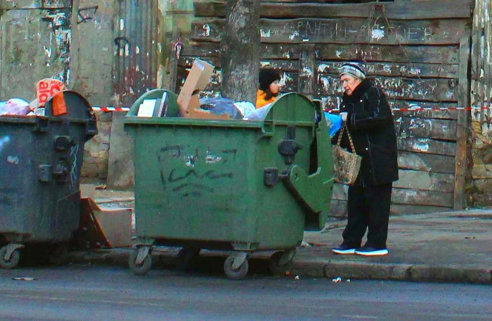 Что теперь нельзя выбрасывать в мусорный контейнер, как начисляются льготы за вывоз мусора: отвечаю на вопросы