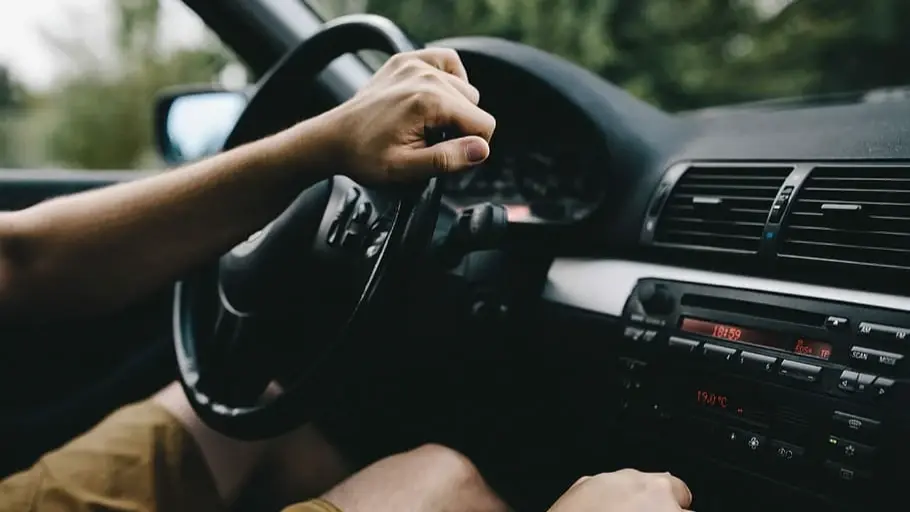 В России срок действия водительских прав продлят на 3 года автоматически, если они «истекают» в 2023 году