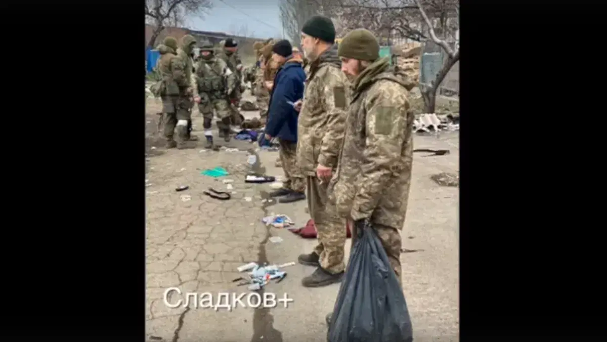 Без штурма «Азовстали»: в Мариуполе в плен сдались 1026 морпехов ВСУ. Среди них 47 женщин