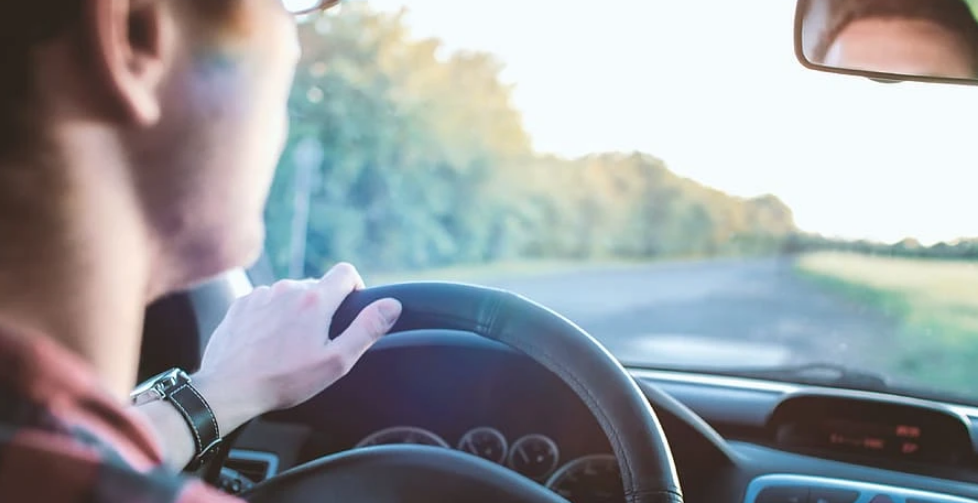 Все водительские права продлят в России на три года - автоматически