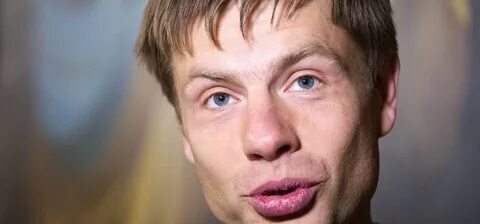 Диванный украинский воин Лёша Гончаренко