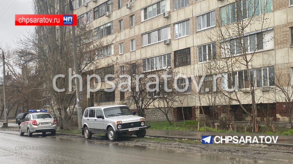 В Октябрьском районе мужчина разбился насмерть при падении с 9 этажа