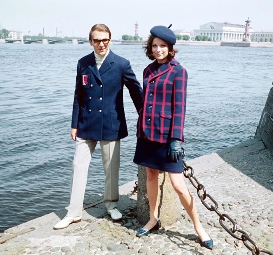 Какая верхняя одежда была популярной в советское время