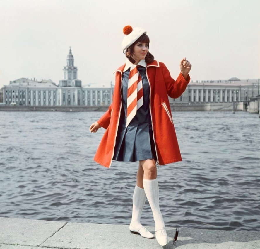 Какая верхняя одежда была популярной в советское время