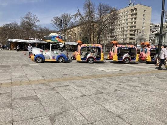 На атракционе выпал ребёнок и продолжает работать сегодня