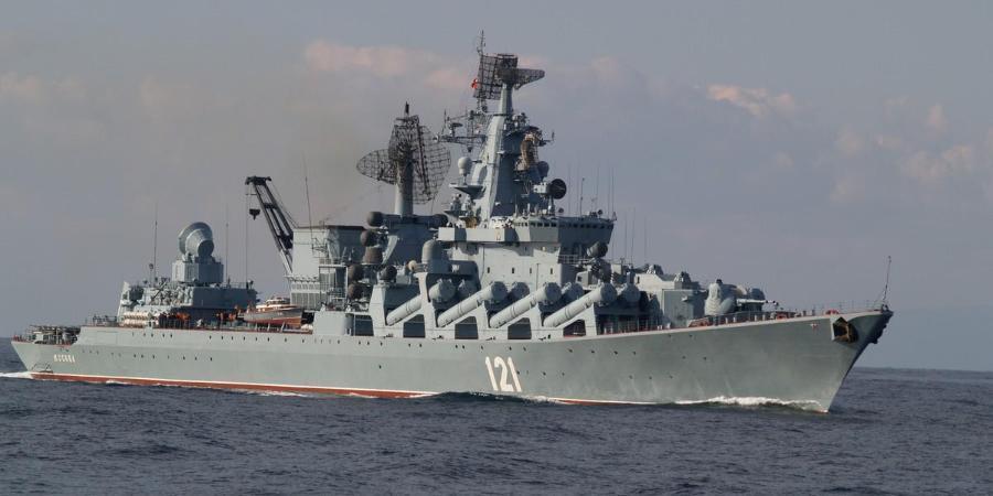 Затонул флагман Черноморского флота - крейсер "Москва"