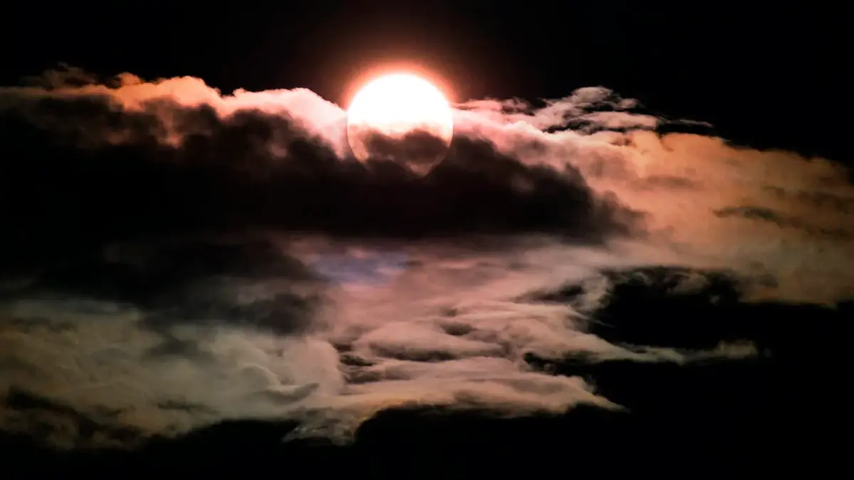 Гороскоп с 17 по 30 апреля 2022: редкое «розовое» полнолуние в Весах продолжит влиять на каждый знак зодиака- к чему надо быть готовым каждому