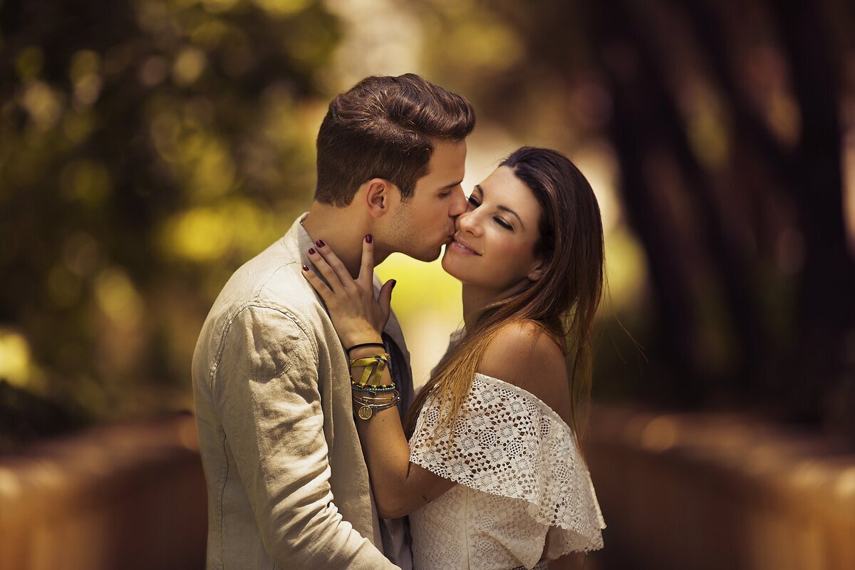 Полюбила друга моего мужа