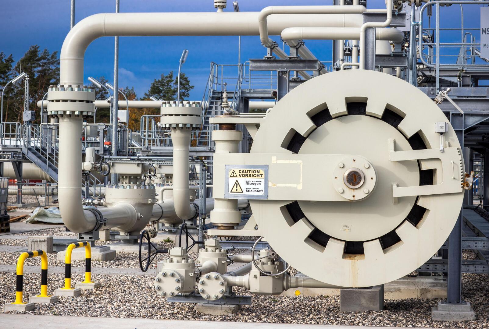 Британия разрешила оплачивать российский газ через Газпромбанк. Зачем?