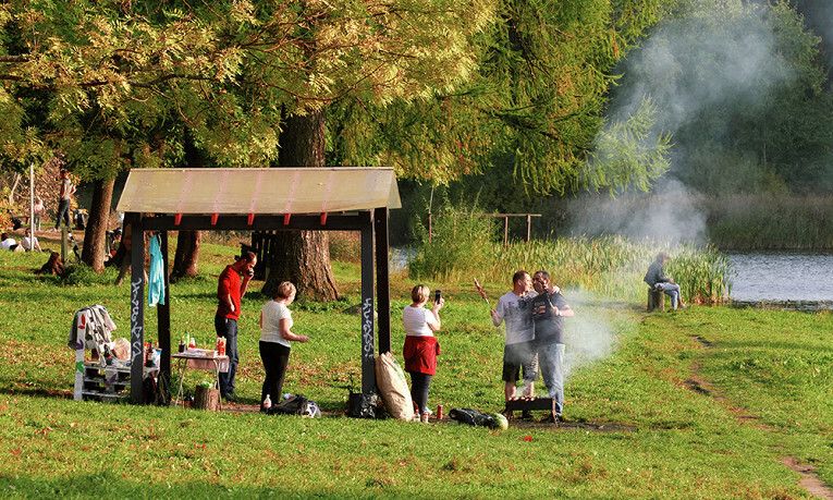 Майские праздники в 2022 году: продлят до 10 дней или нет.Шутки и анекдоты о майских праздниках