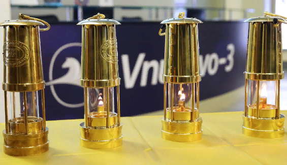 Схождение Благодатного Огня на Пасху 2022: дата, время, где смотреть по ТВ, прямая трансляция из Иерусалима