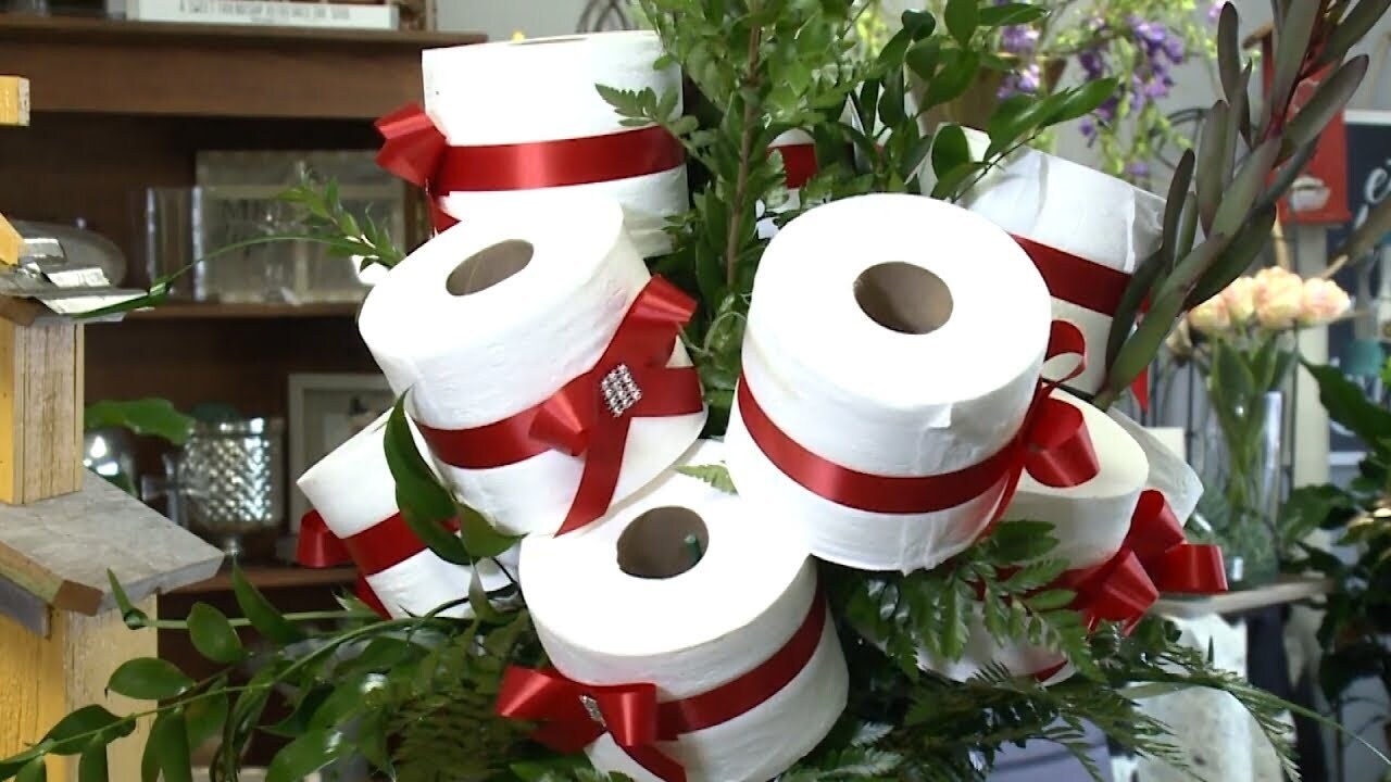 Туалетная бумага – это роскошь! Запасаемся газетами!