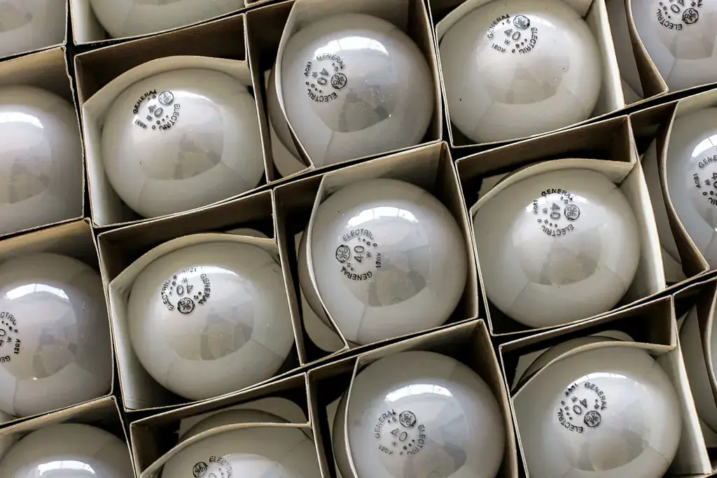 Новые правила положат конец столетнему существованию классических ламп накаливания