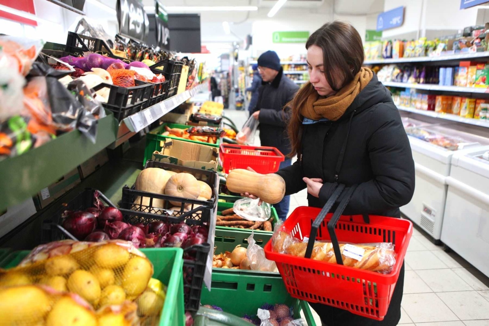 Сети магазинов «Пятерочка», «Перекресток»,«Магнит», «Дикси», «Лента», «Ашан», «Монетка» заставят снизить цены на товары