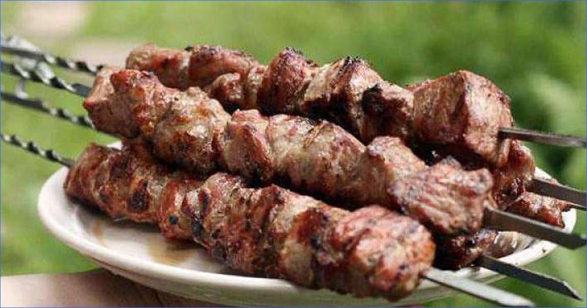 Во сколько обойдется пожарить шашлык в мае. "Индекс шашлыка" – 2022. Рецепт шашлыка из карпа