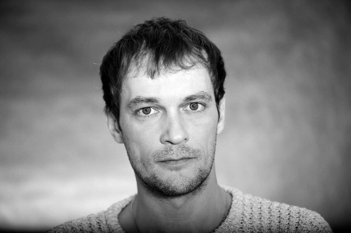 Умер российский актёр Сергей Карякин.