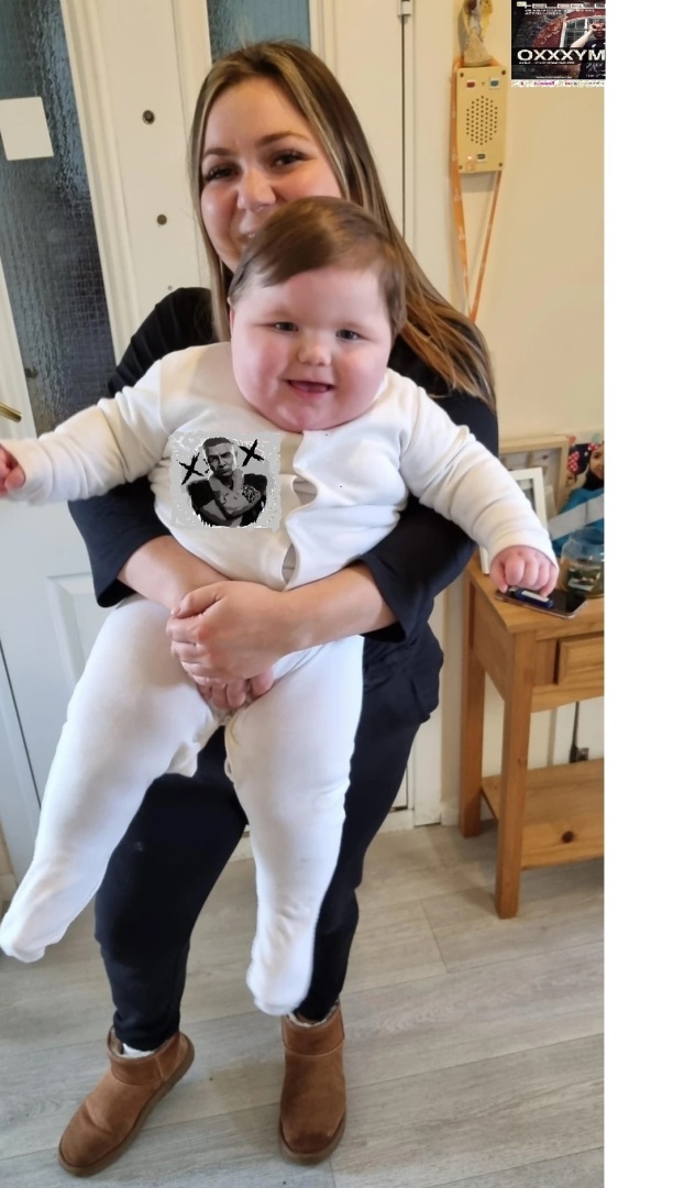 Внебрачный сын Оксимирона: 11-месячный младенец весит как 3-летний. Что это — природная аномалия или мутация под влиянием русского рэпа?