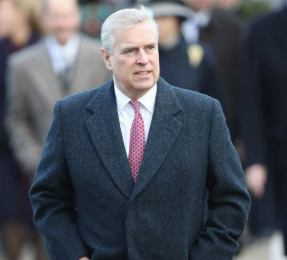 Принца Эндрю считают незаконнорожденным сыном королевы Елизаветты 2