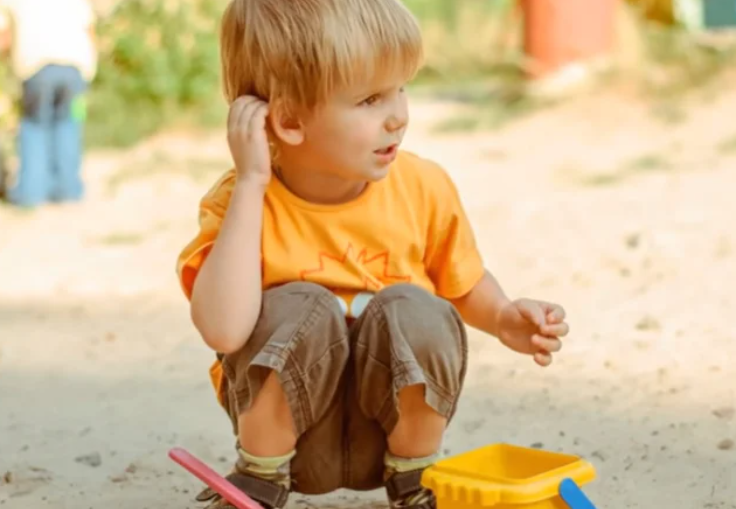 Ребенка украли из песочницы у дома, а потом случилось такое, от чего все были в шоке