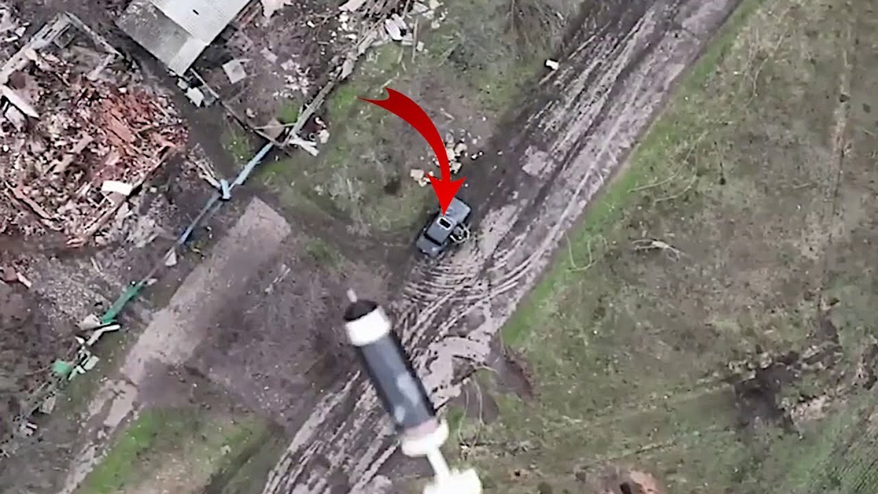 Возмездие свыше - бомба вам в люк: охота на американских наёмников. Съёмка с дрона (18+)