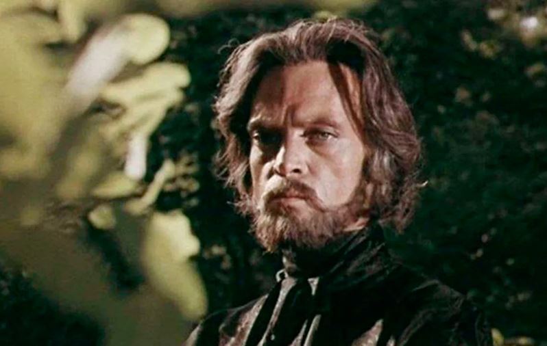 Кадр из какого фильма на фото?