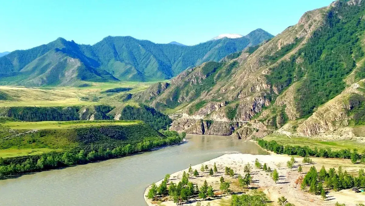 Аномальная жара буйствует в Сибири: каким будет май для Западной, Восточной и Южной Сибири в 2022, погода в регионах