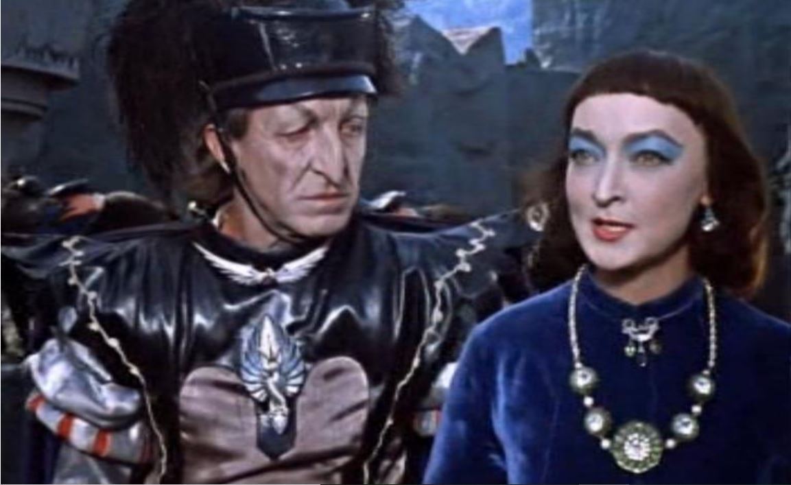 Какой кадр лишний? (3)