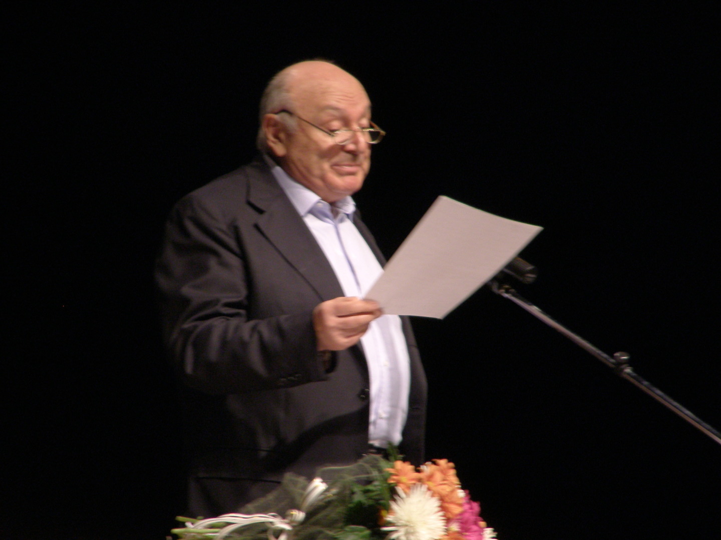 Народ, а Вы открываете публикацию, если тема ее не обозначена?