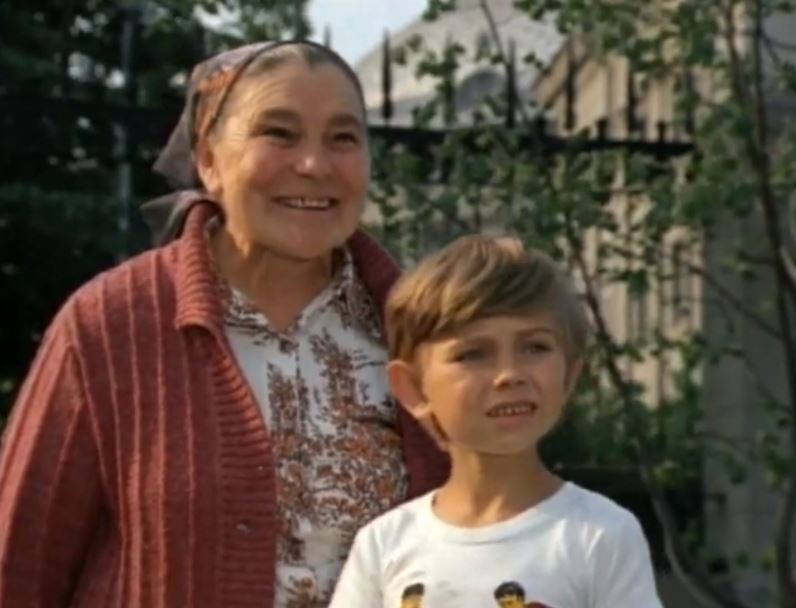 Какой кадр лишний? (5)