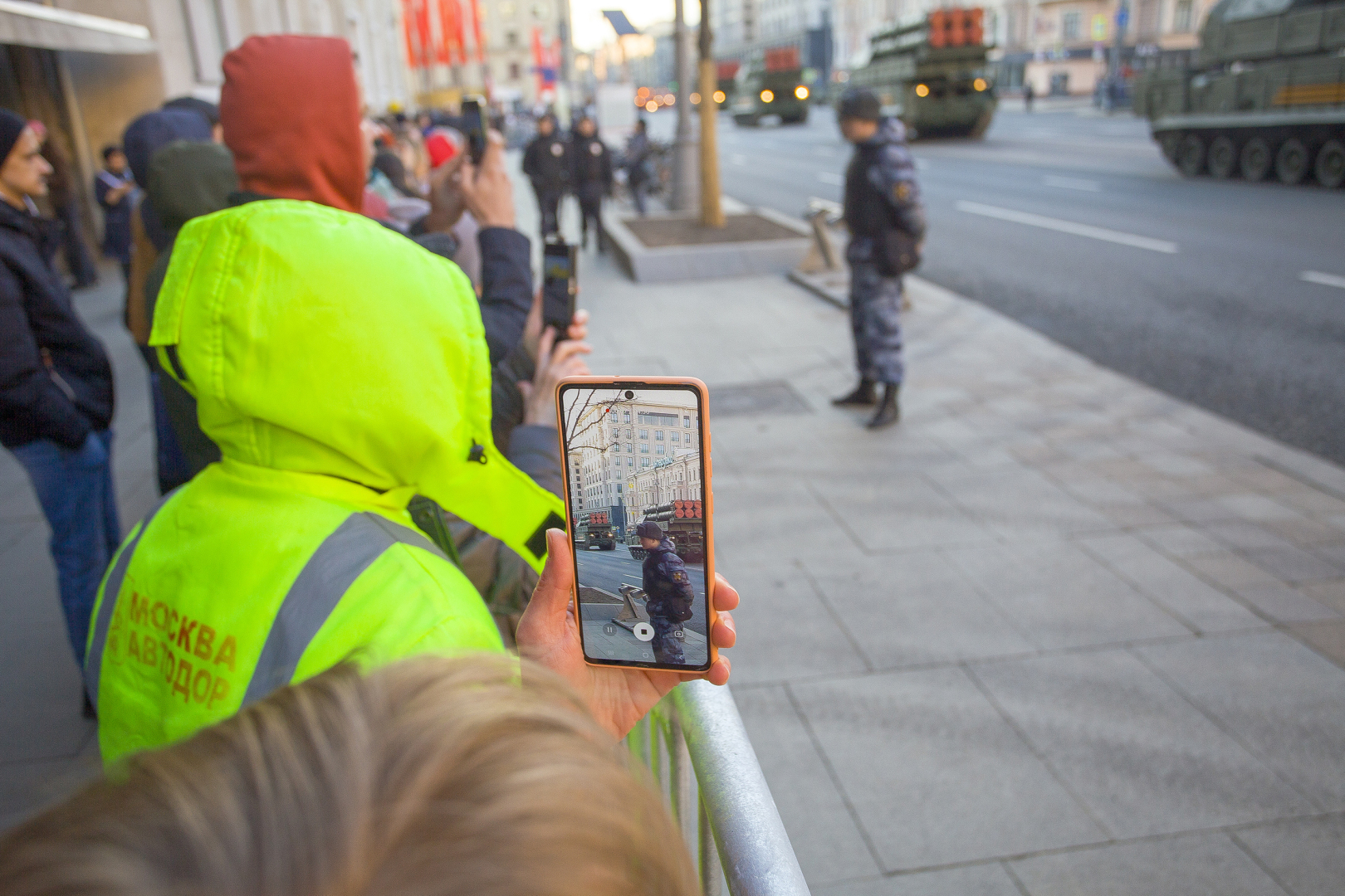 Военная техника на Тверской. Фотографии с репетиции дня Победы
