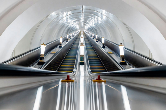 «Рижская». Янтарная станция снова в строю после реконструкции